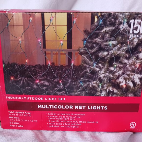 New in Opened Box Multi-Color Net Light with 150 Bulbs - Picture 6 of 10